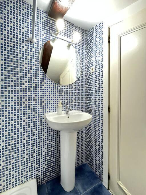 Atico Madrid Centro Apartment Luaran gambar